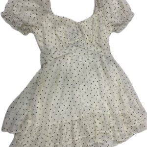 Vestido blanco con puntos